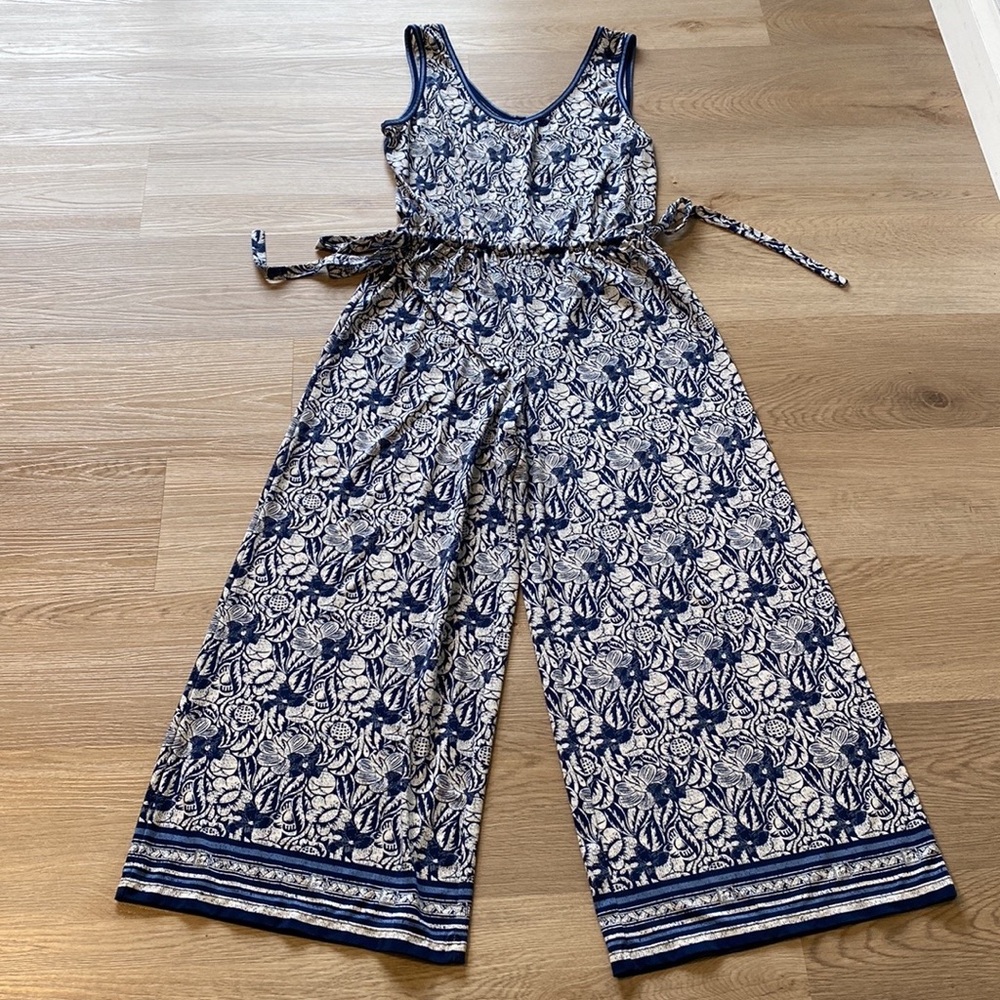 Max Studio Sleeveless Cropped Jumpsuit - Picture 13 of 14